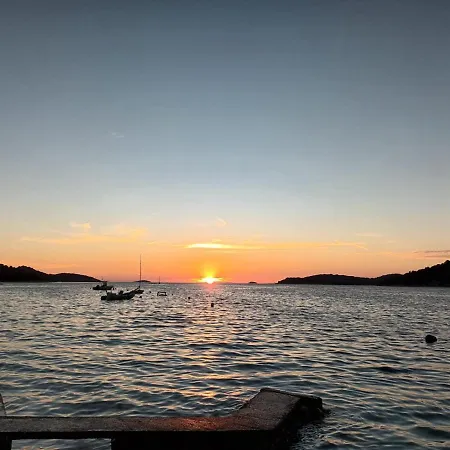 Apartment Hera Razanj